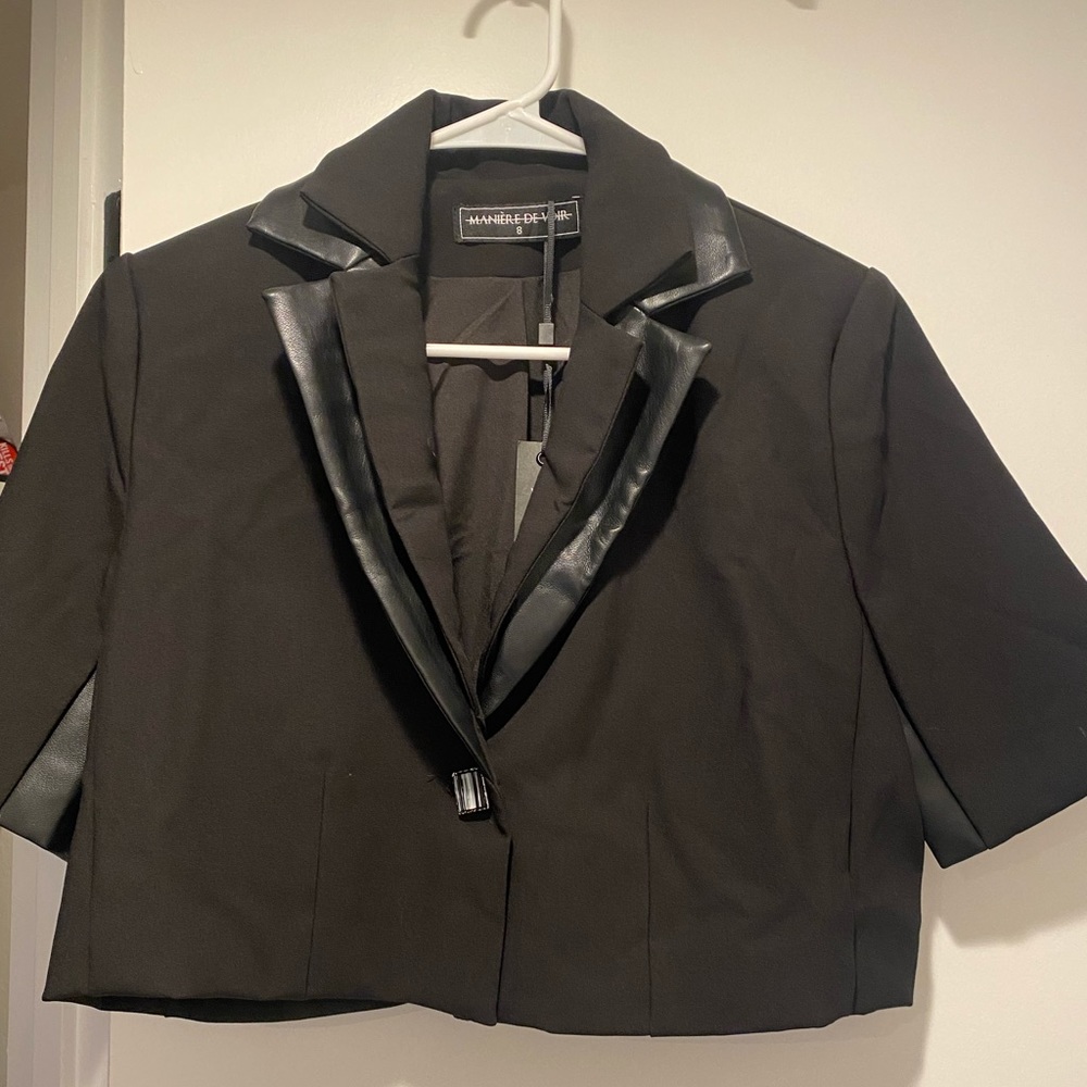 Maniere de Voir black cropped blazer top